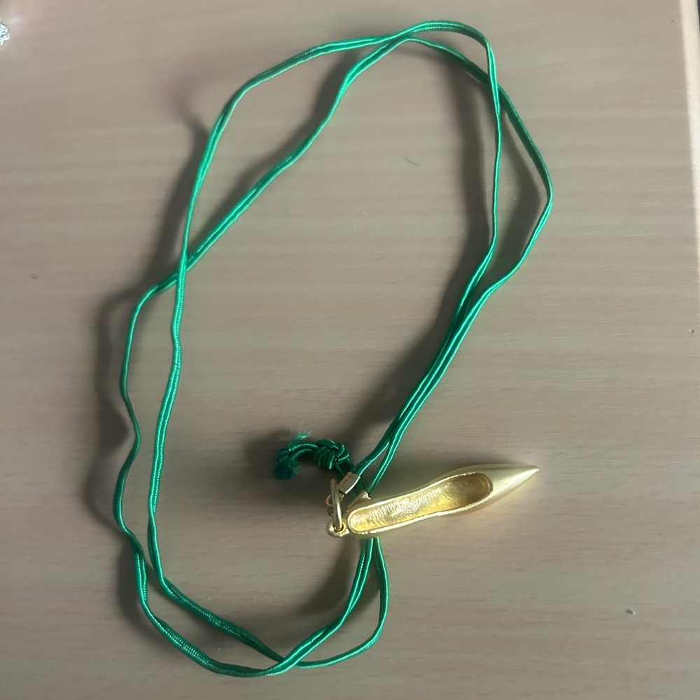 Vintage Dugal high heeled pendant